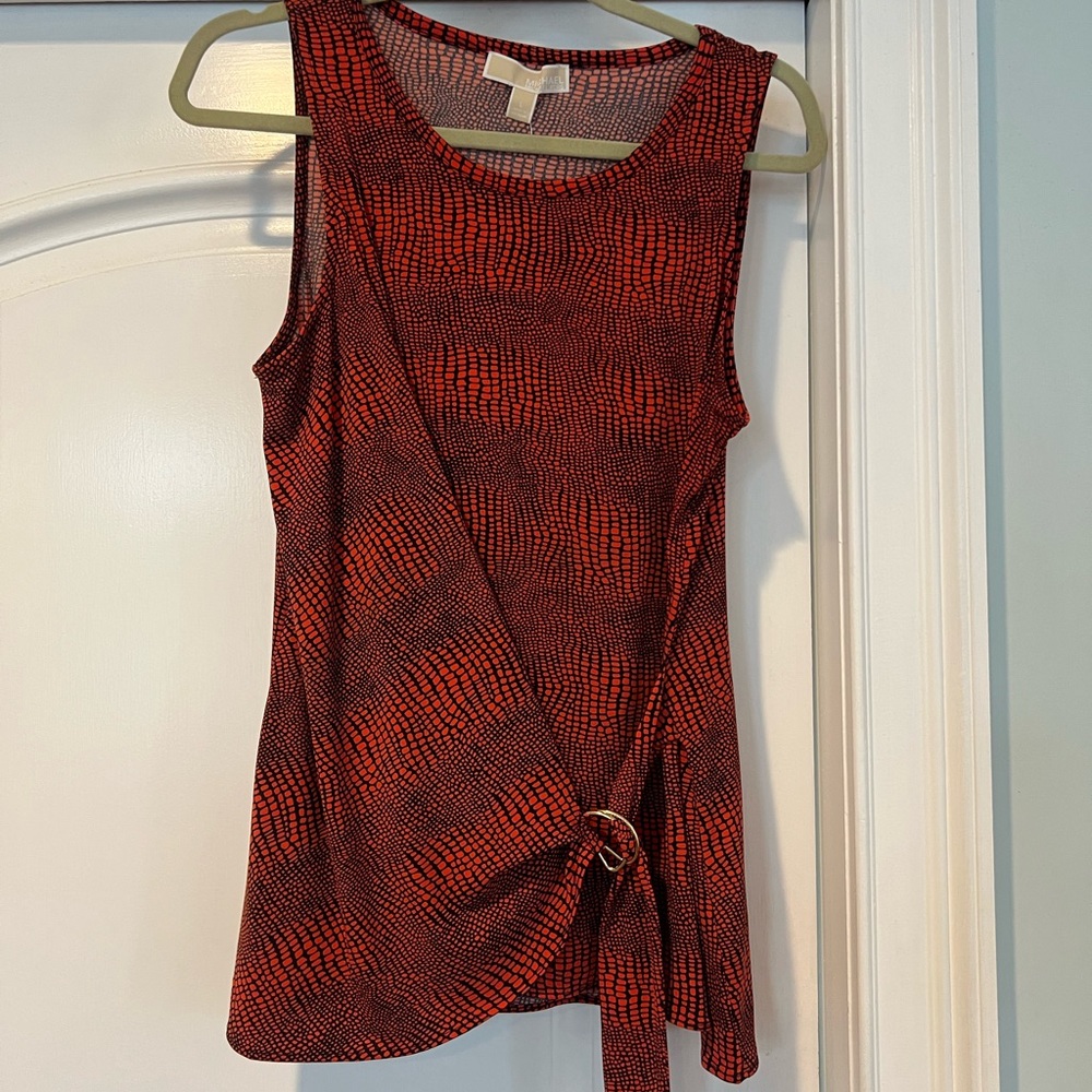 ❤️Michael Kors New Sleeveless Top Large❤️
